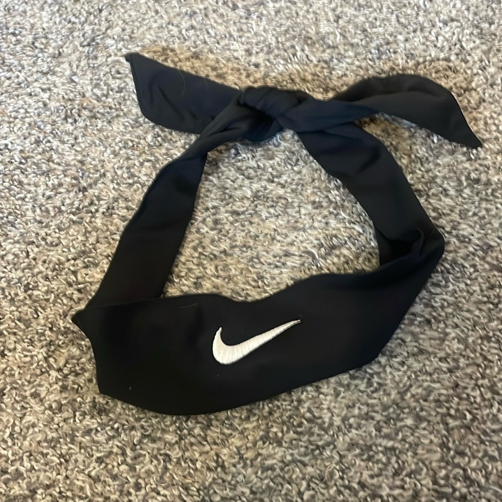 Black Nike DriFit tie headband